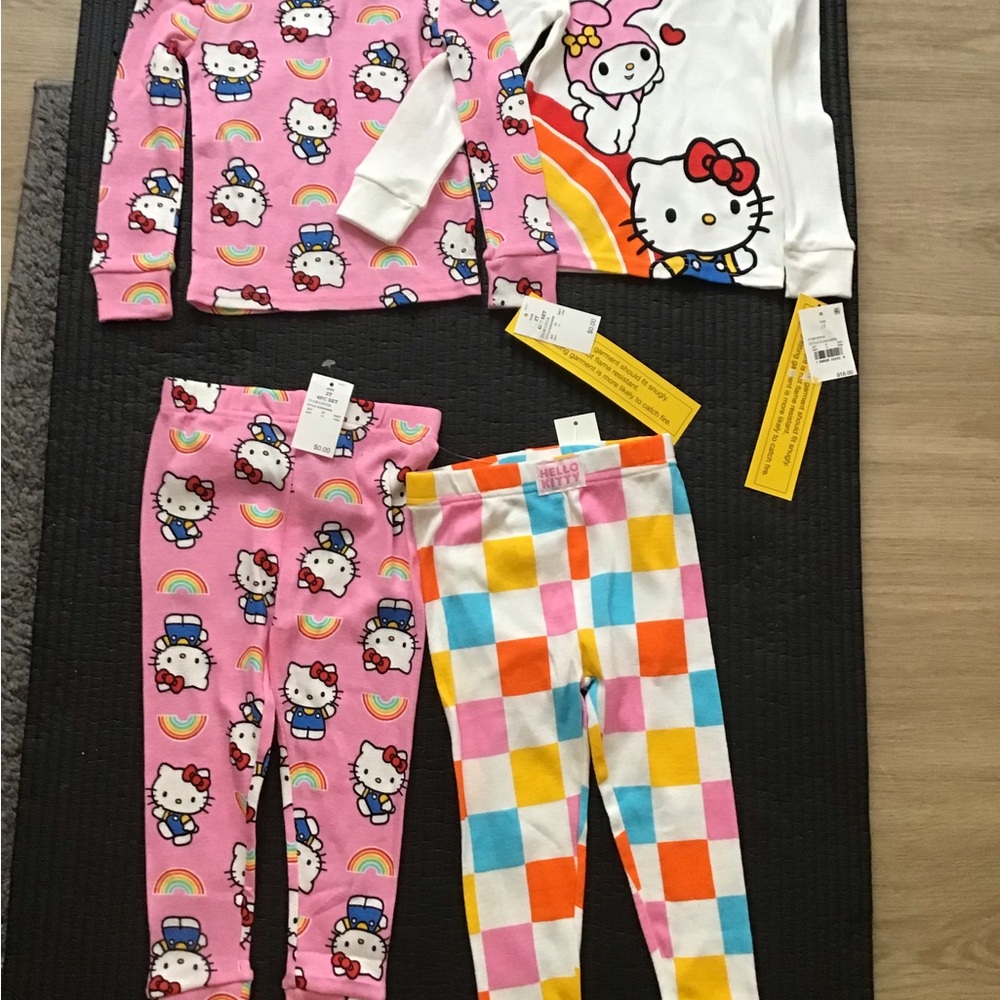 NWTS Hello Kitty Kids Pink & Multi Color Pajama Set 2T